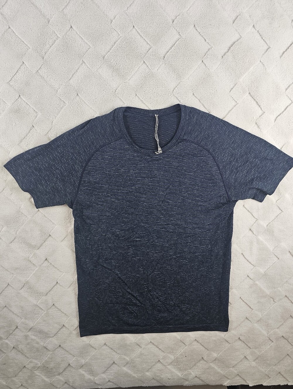 lululemon Athletic Short Sleeve Shirt Mens Medium Gym Yoga Run Wear